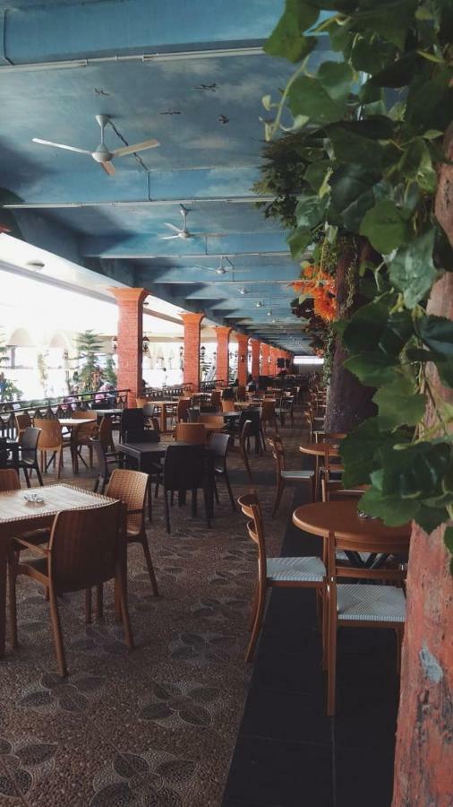 Grand Town Hotel Mandai Makassar Exterior photo
